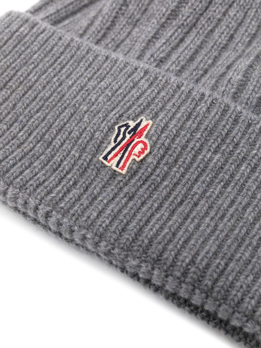 MONCLER GRENOBLE WOMEN Logo Embroidered Ribbed Pom Pom  display picture 1