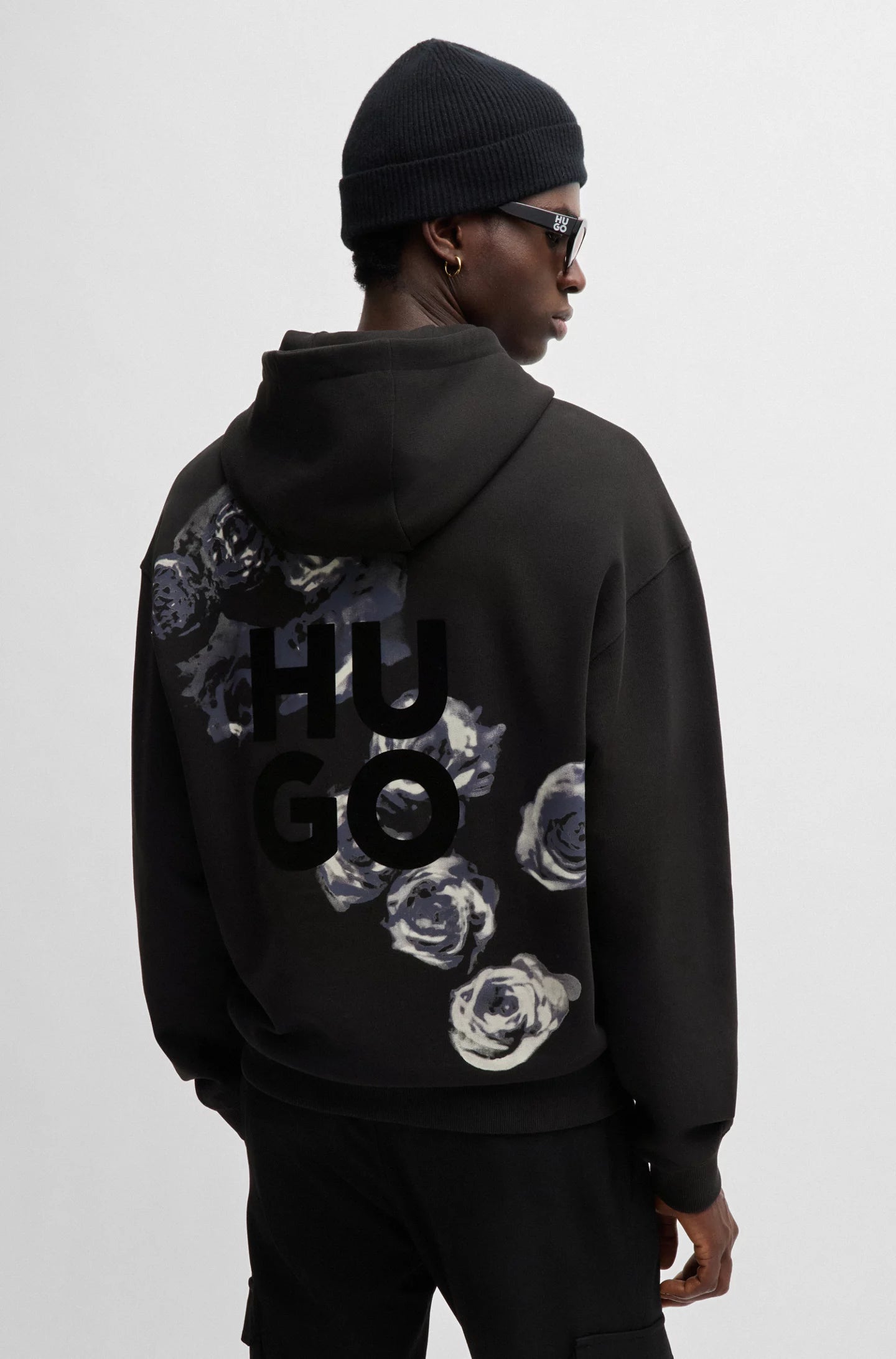 スウェット・トレーナー HUGO Floral Logo Graphic Print Cotton Hoodie Black HUGO Floral Logo Graphic Print Cotton Hoodie Black