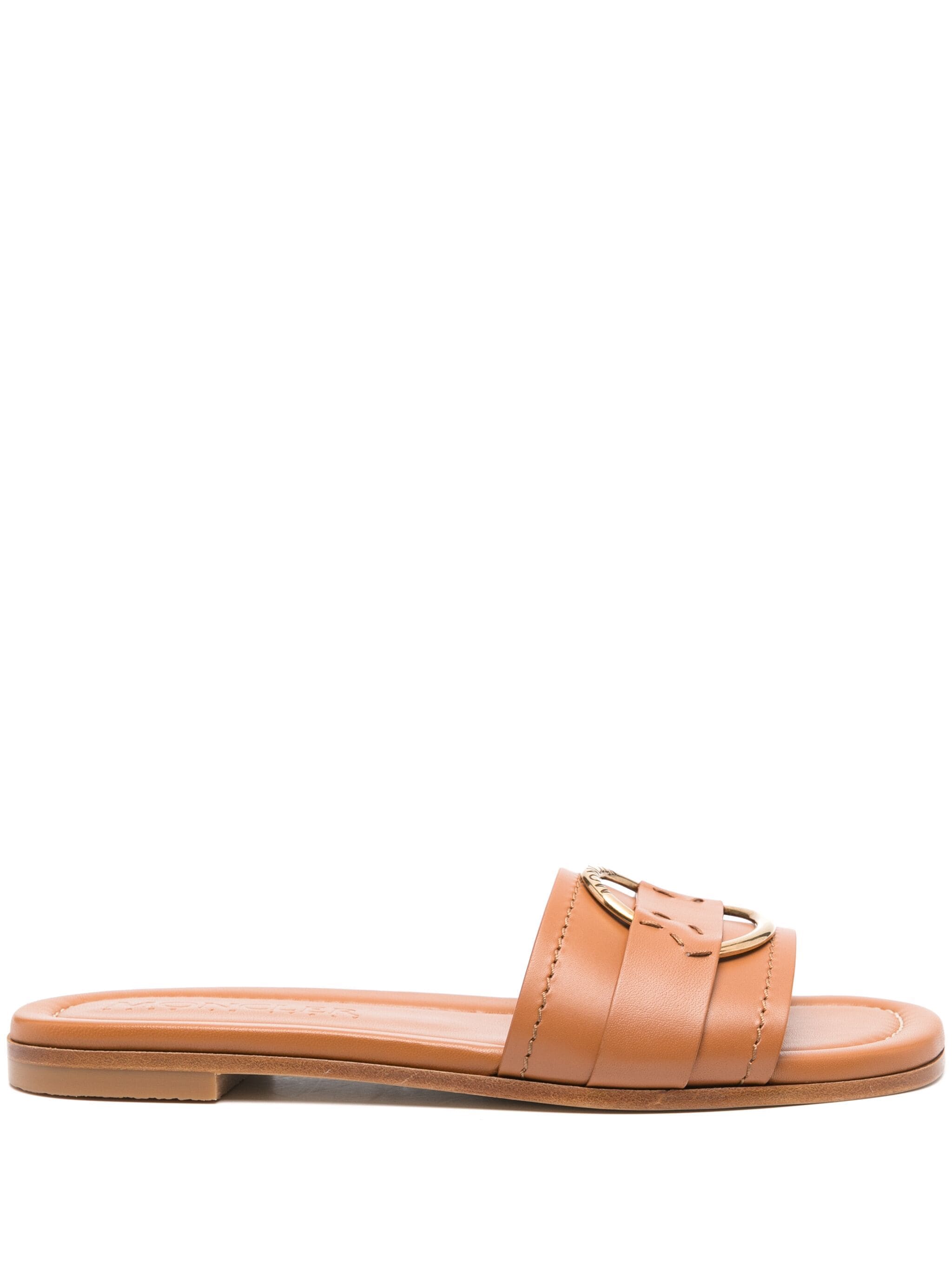サンダル・ミュール MONCLER WOMEN Bell Logo Leather Sliders Brown MONCLER WOMEN Bell Logo Leather Sliders Brown