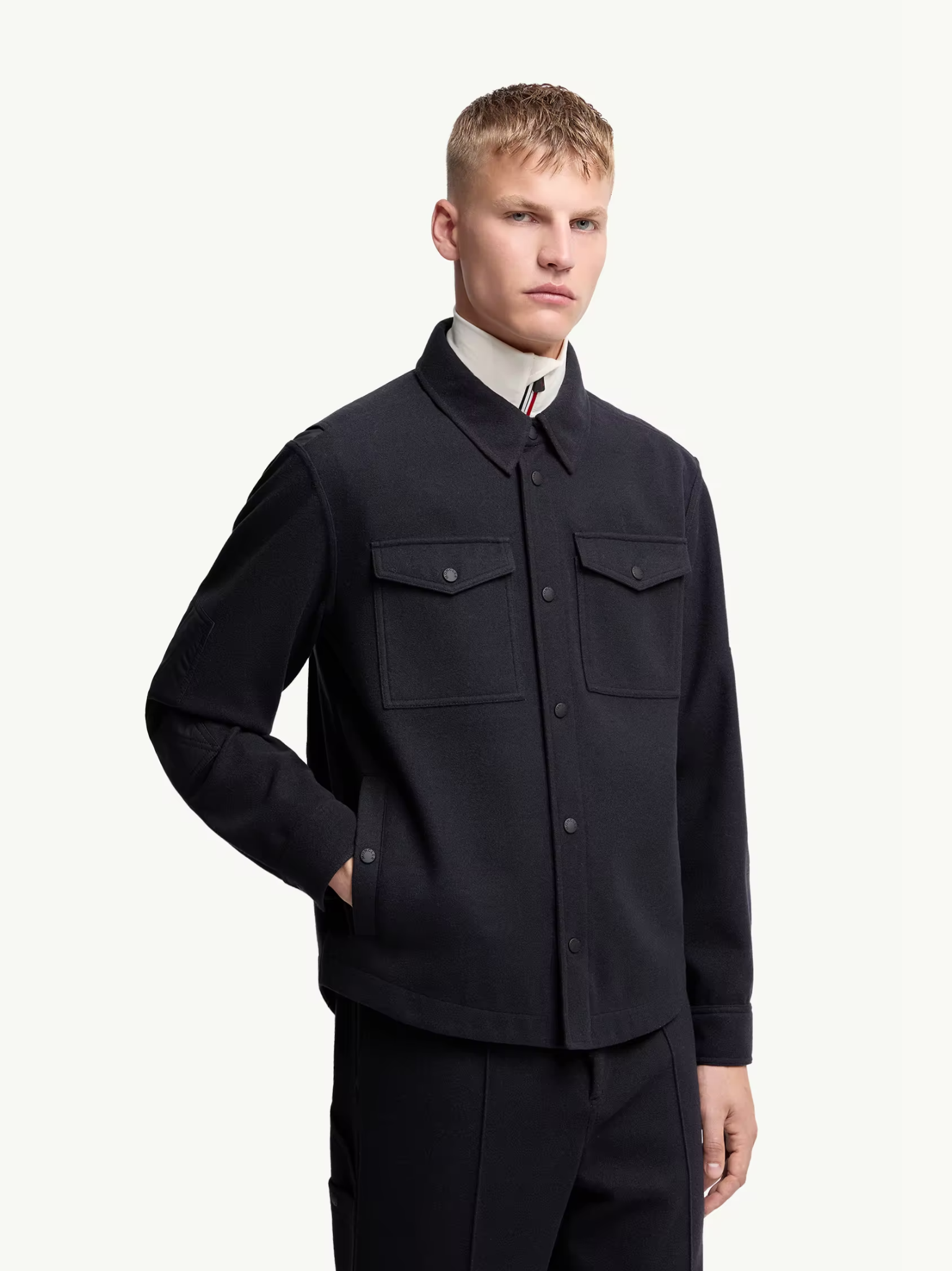 MONCLER/クロップドロングスリーブシャツ/I10932F00007/Bランク/67【中古】 MONCLER GRENOBLE Long Sleeve Shirt Navy – MAISONDEFASHION.COM