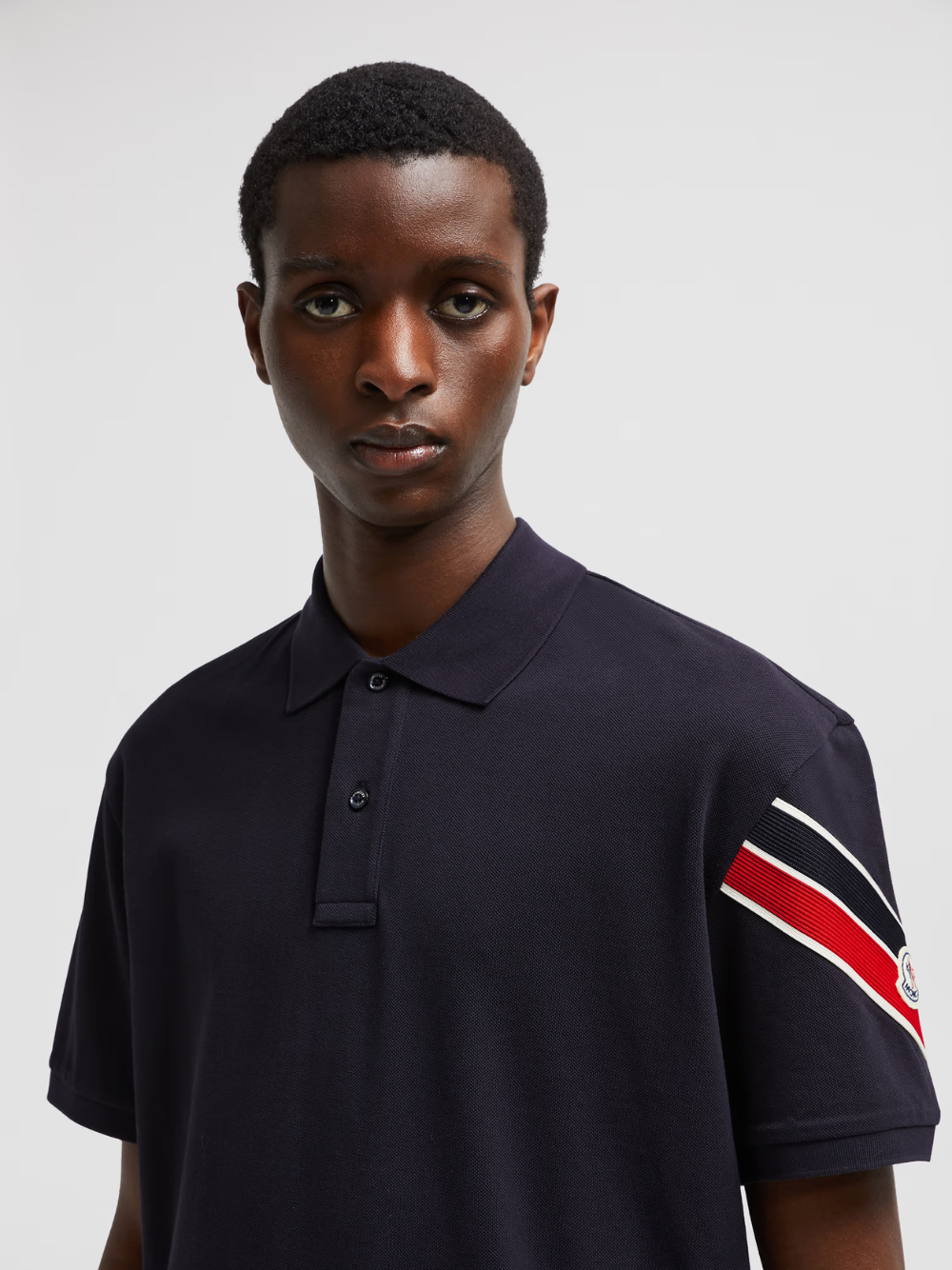 ポロシャツ MONCLER Logo Patch Tri-Colour Polo Shirt Navy MONCLER Logo Patch Tri-Colour Polo Shirt Navy