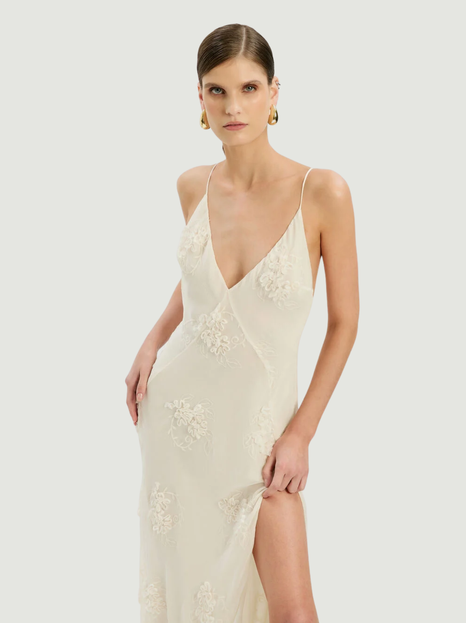 Bardot Romaya V Neck Maxi Dress Ivory Bardot Romaya V Neck Maxi Dress Ivory