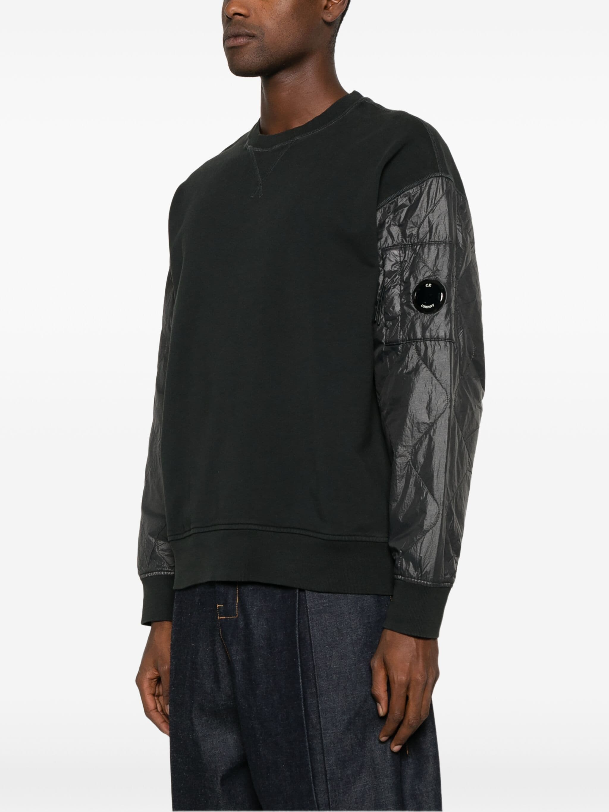 CP COMPANY｜ (Diagonal Raised Fleece Mixed Quilted Crew C.P. COMPANY Diagonal Raised Fleece Mixed Quilted Crew Neck