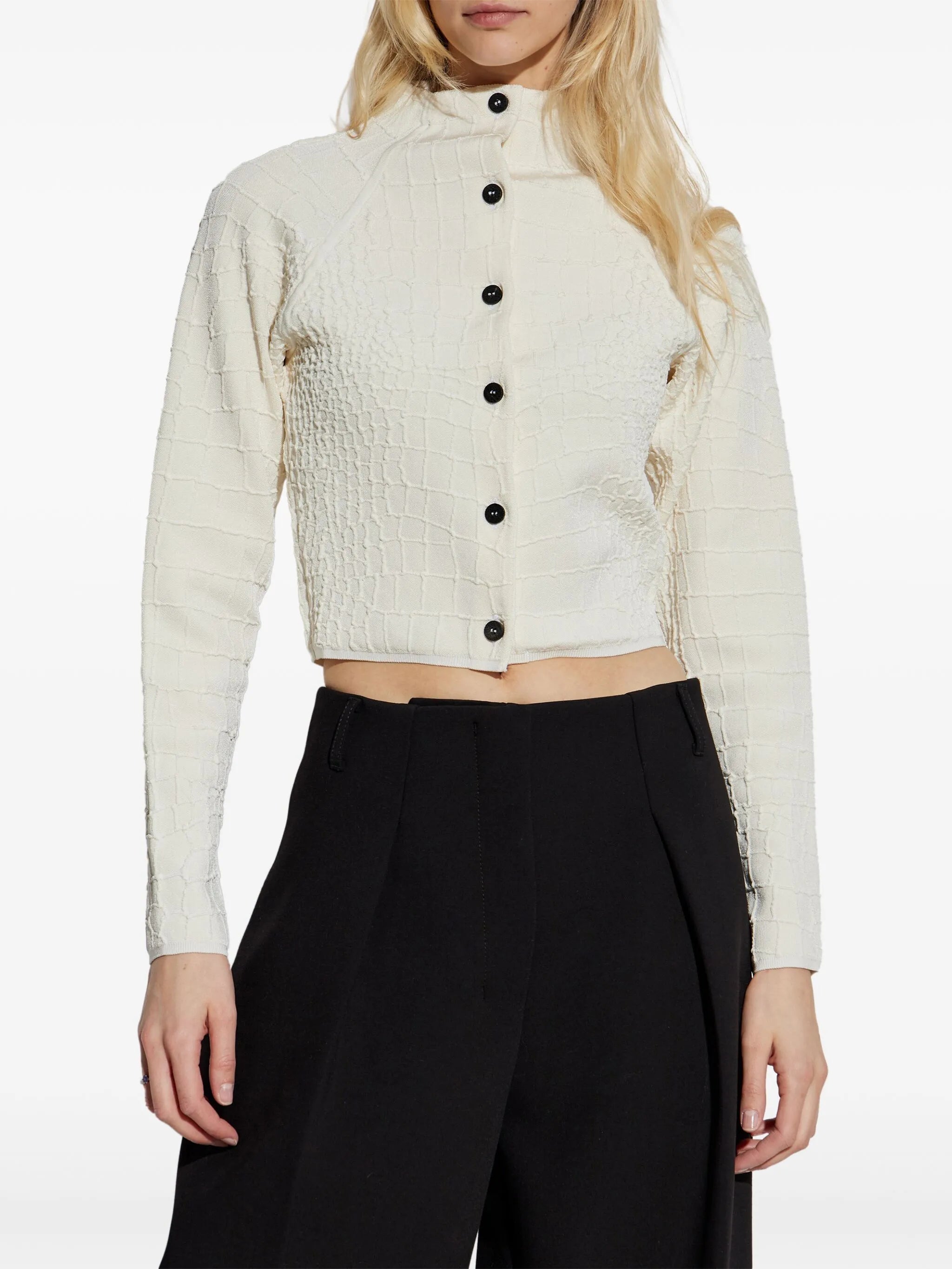 ダウンジャケット・コート JACQUEMUS WOMEN The Scala Cardigan Off-White JACQUEMUS WOMEN The Scala Cardigan Off-White