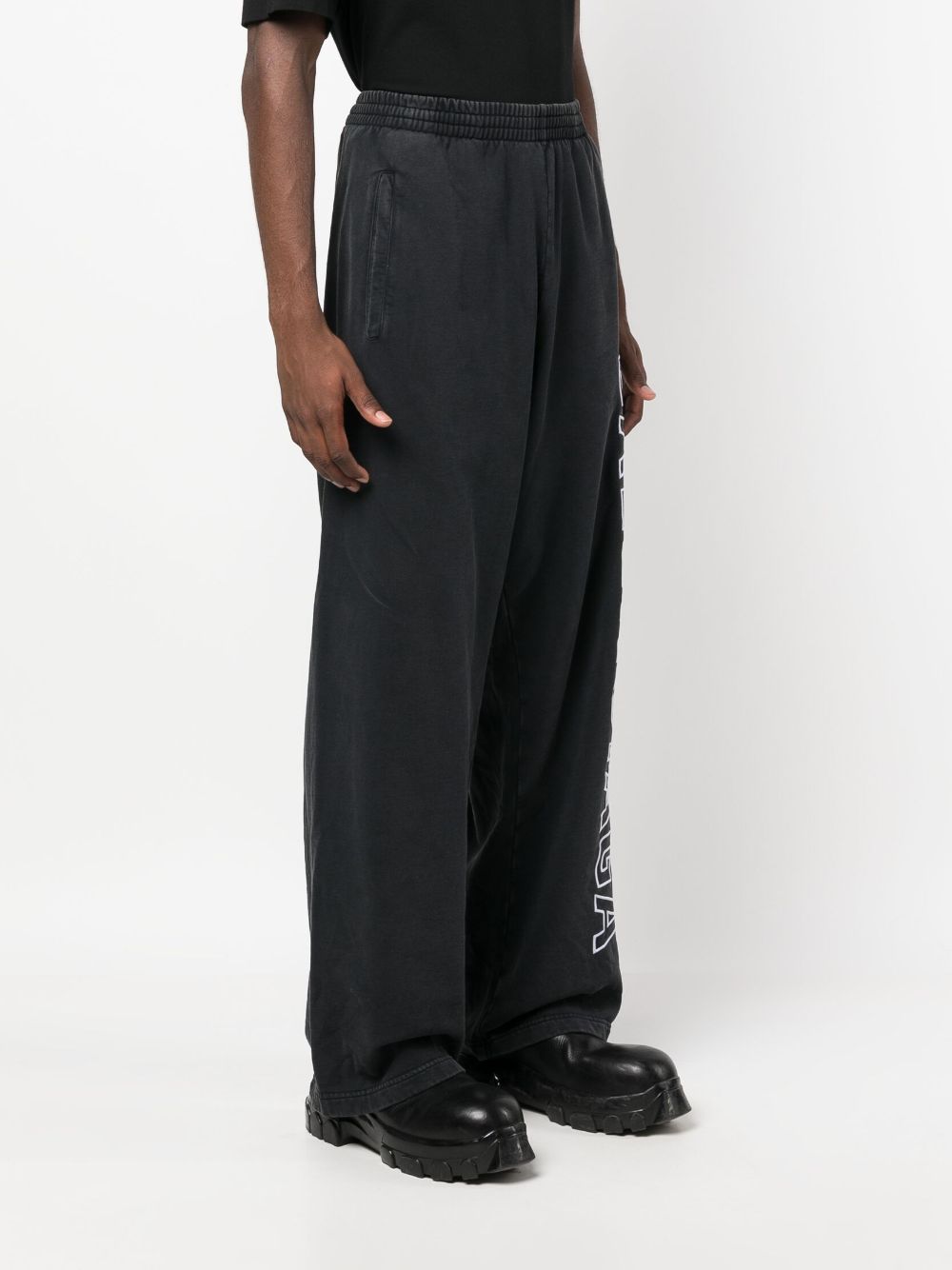 BALENCIAGA Outline Logo Sweat Pants Washed Black - MAISONDEFASHION.COM