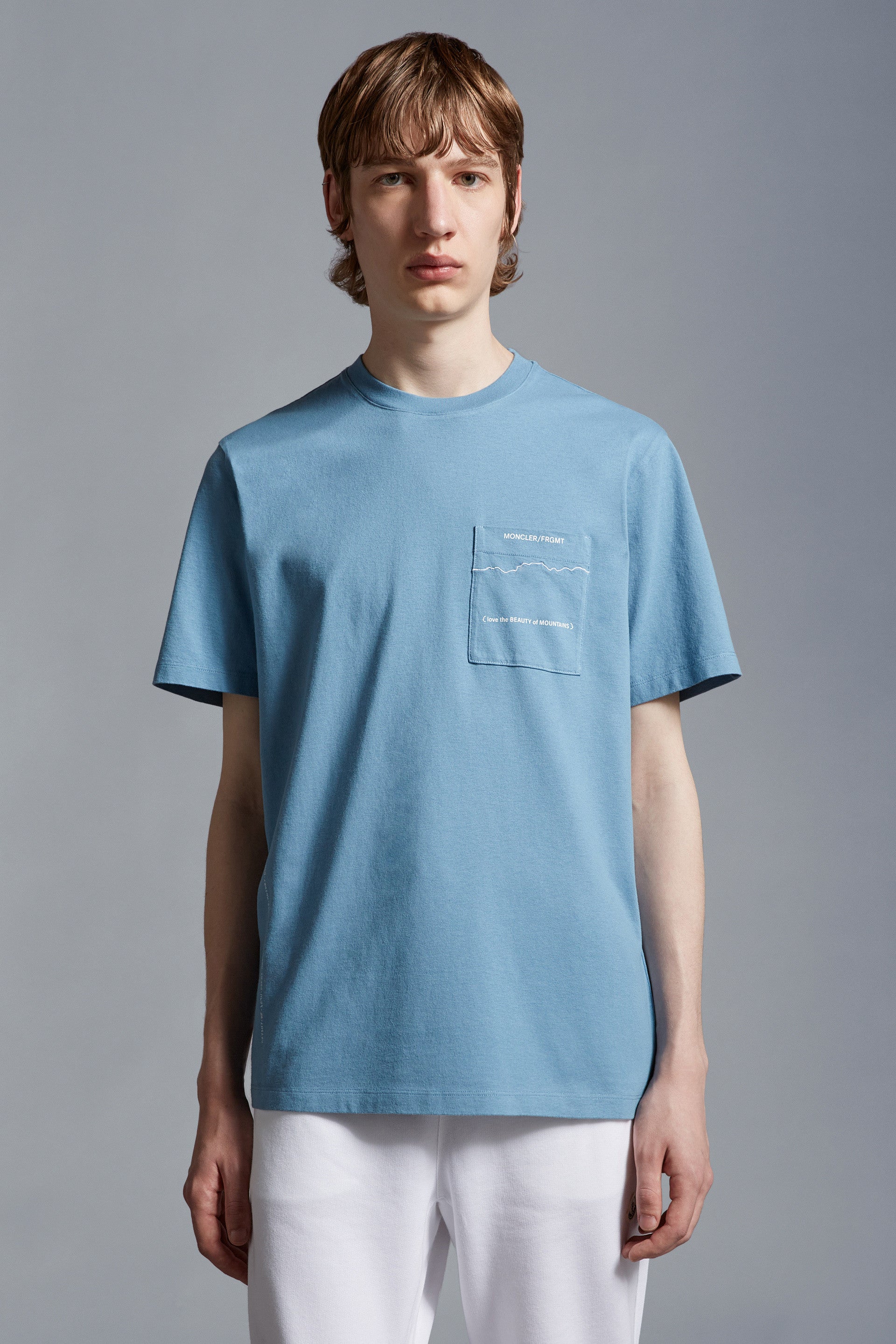 【MONCLER GENIUS】7 Moncler x FRGMT コットン Tシャツ MONCLER GENIUS 7 Moncler FRGMT Hiroshi Fujiwara Logo-Print