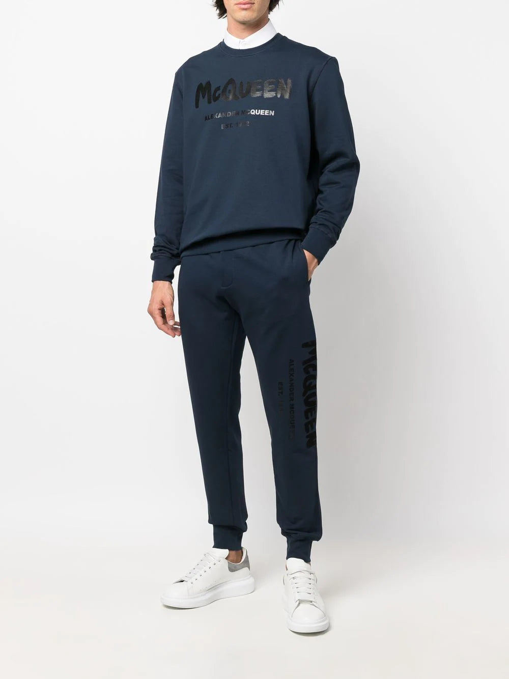 【送料&関税込】Alexander McQueen Graffiti Logo Print Sweats Alexander Mcqueen Graffiti Hoodie Sweatshirt Black White