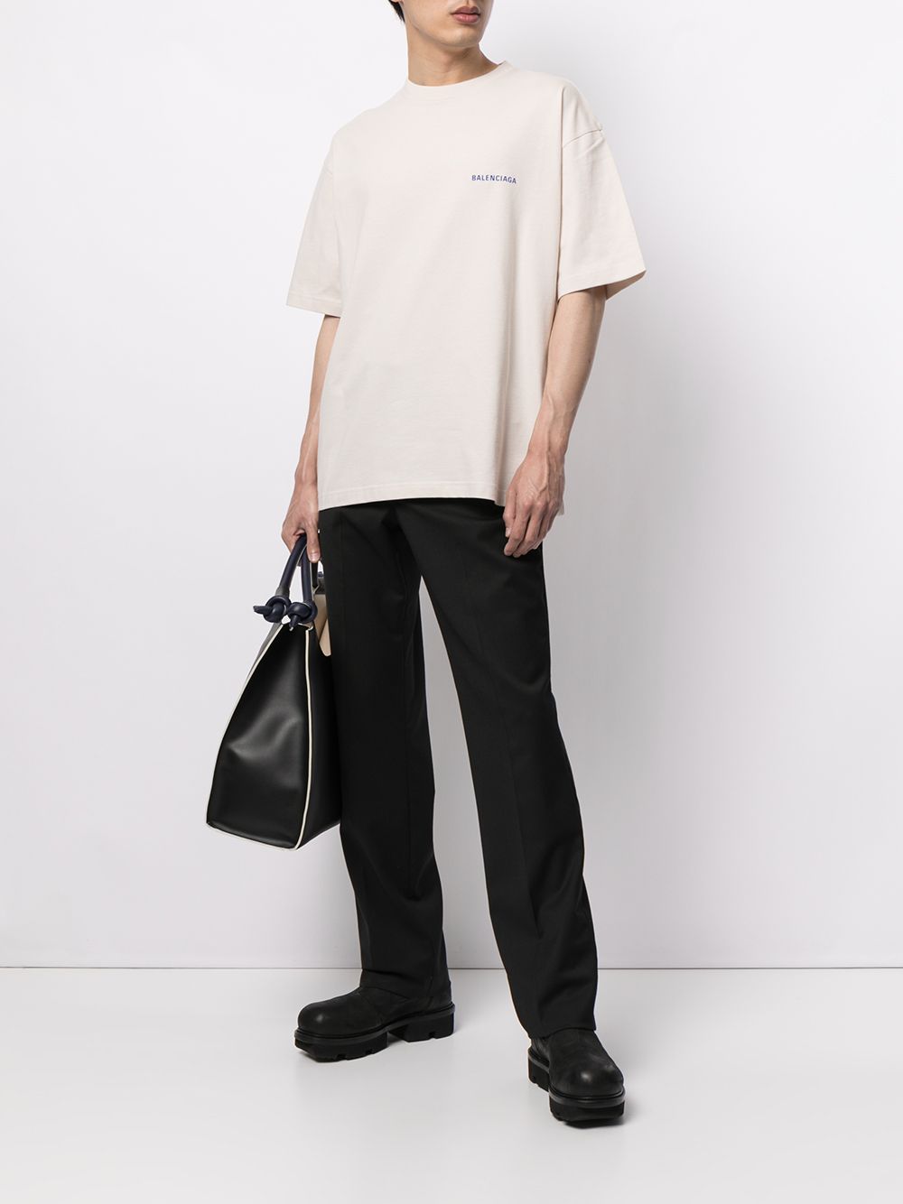 balenciaga ロゴ Tシャツ XL ベージュ 9979B2D0-6686-4055-B175-