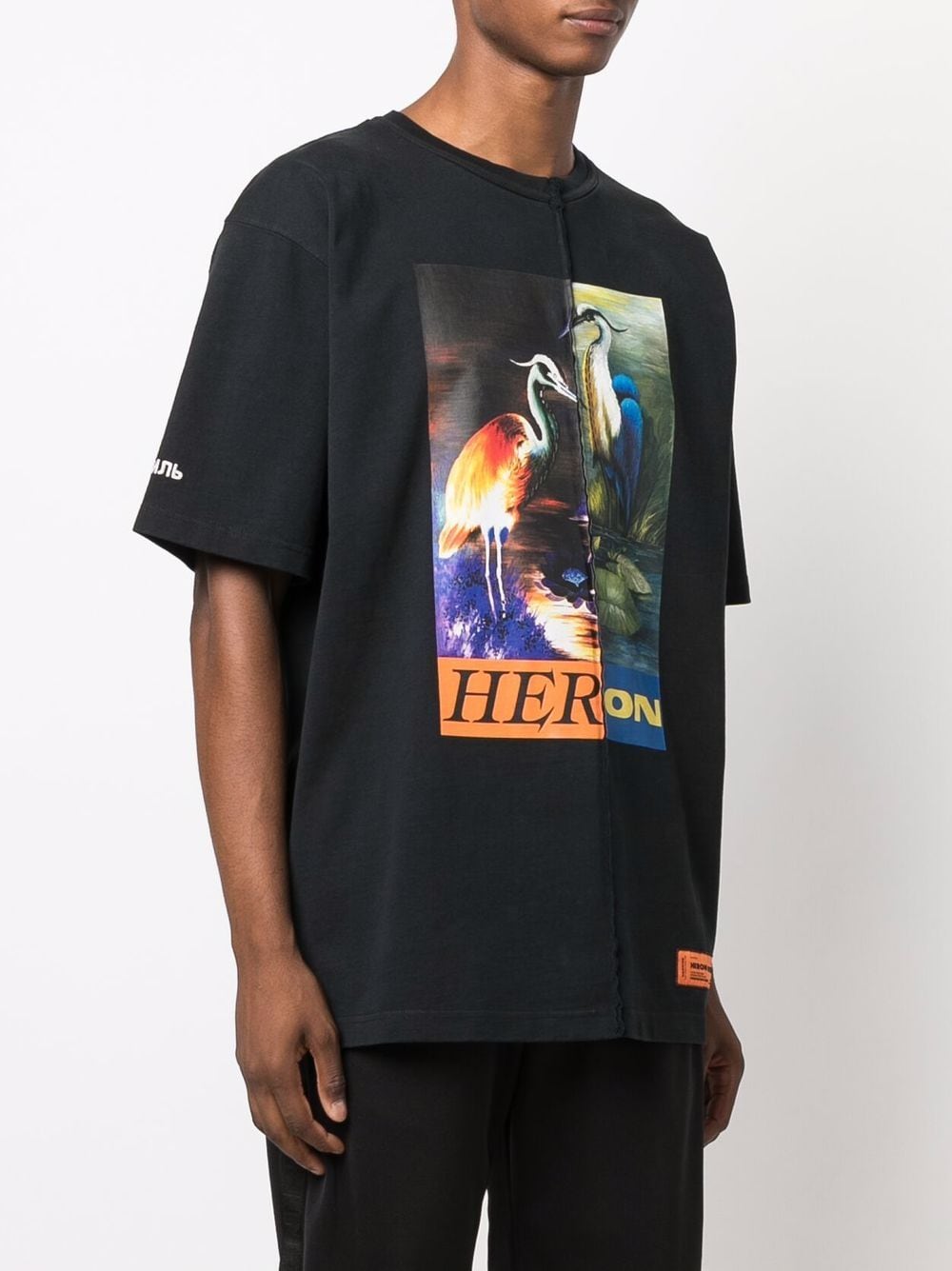 HERON PRESTON Split Graphic T-Shirt Black – MAISONDEFASHION.COM