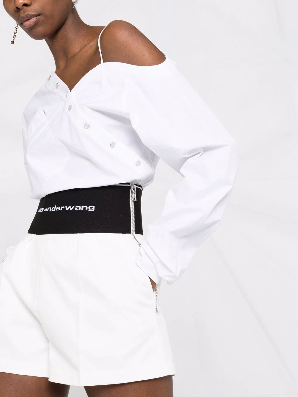 ALEXANDER WANG WOMEN Safari Shorts White – MAISONDEFASHION.COM