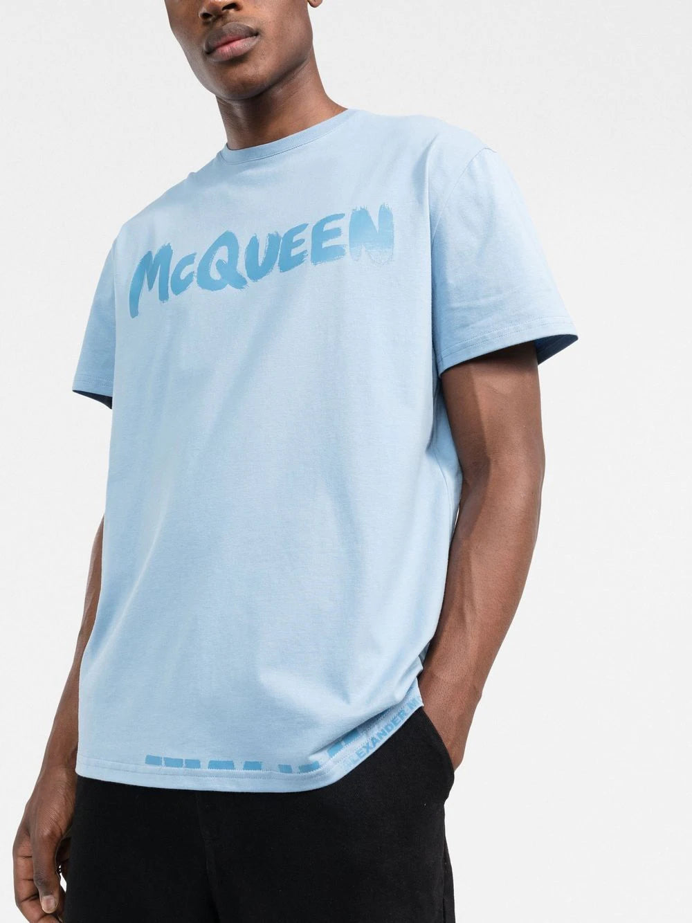 ALEXANDER MCQUEEN Logo Print T-Shirt Blue – MAISONDEFASHION.COM