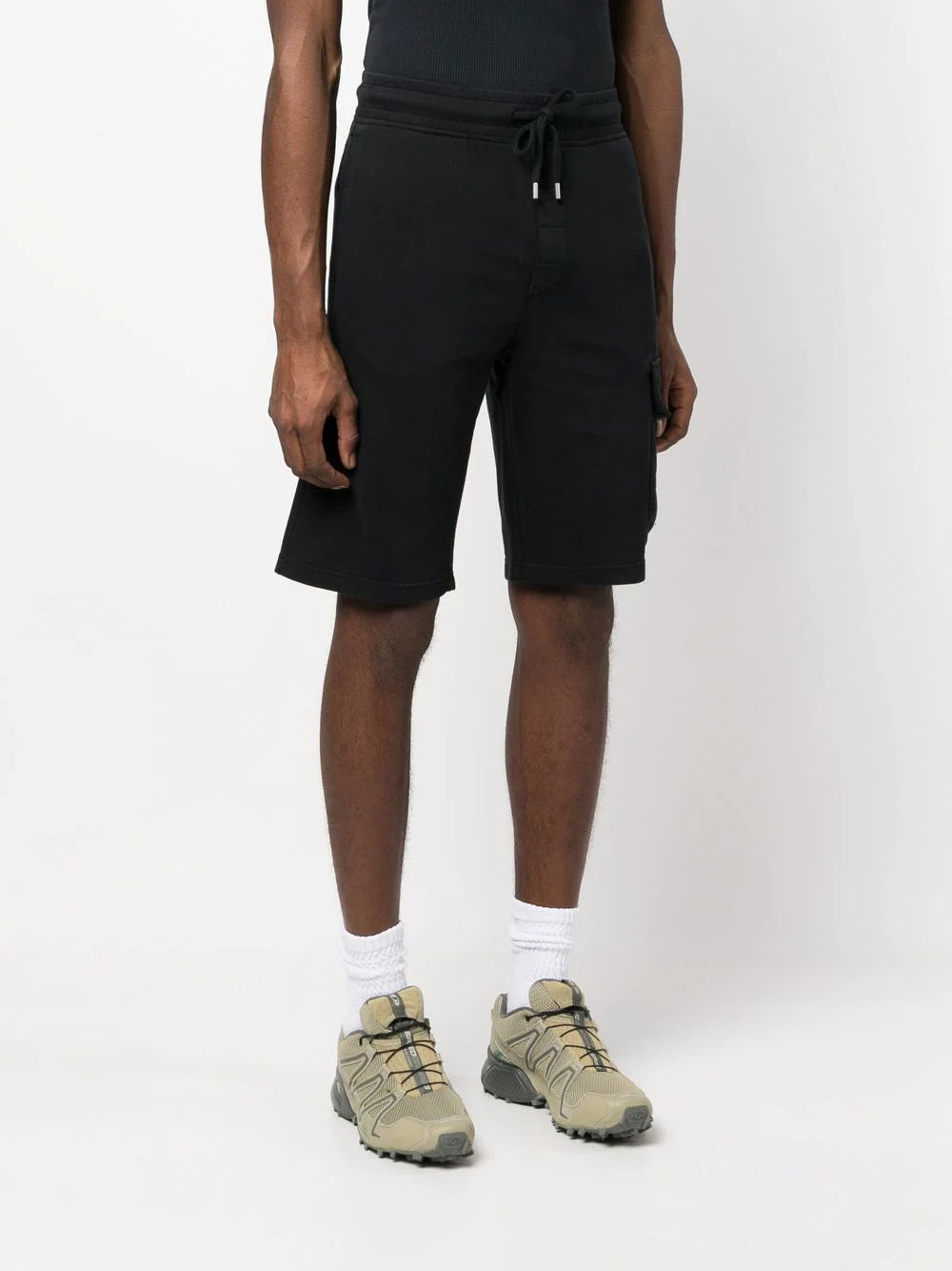 C.P COMPANY Lens-detail Cotton Shorts Black – MAISONDEFASHION.COM
