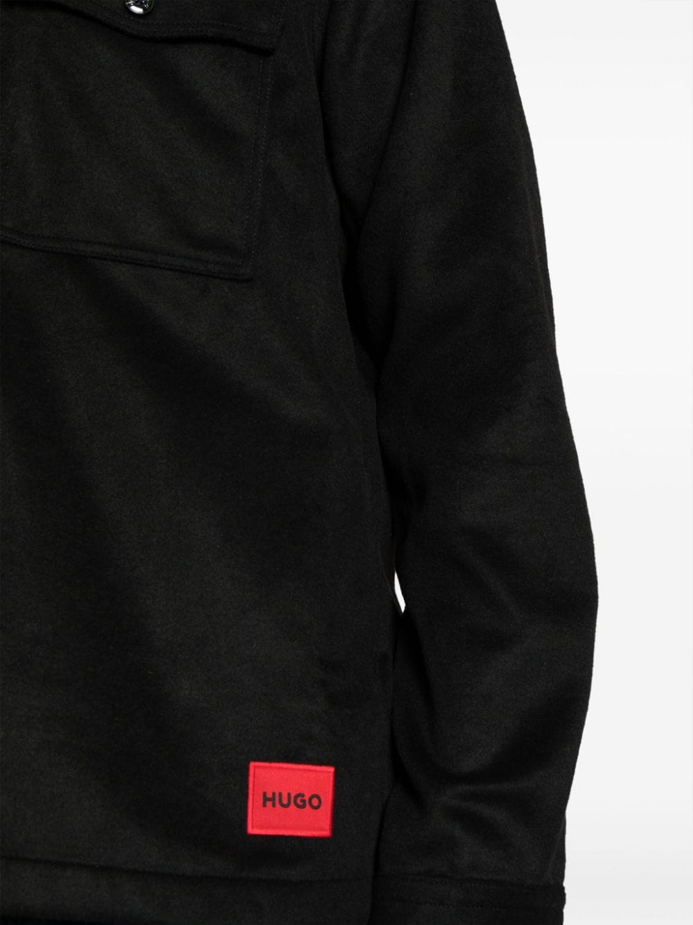 HUGO MEN Logo-Patch Long Sleeves Enalu Oversized-fit Shirt Black - MAISONDEFASHION.COM