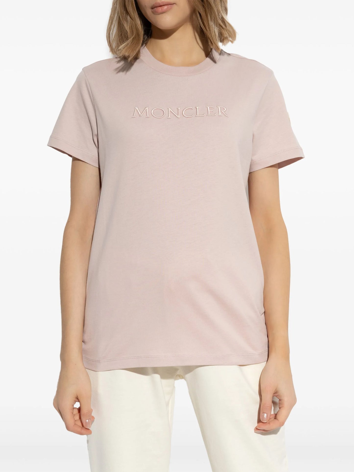 Tシャツ・カットソー MONCLER WOMEN Embroidered Tonal Logo Cotton T-Shirt Blush Pi MONCLER WOMEN Embroidered Tonal Logo Cotton T-Shirt Blush