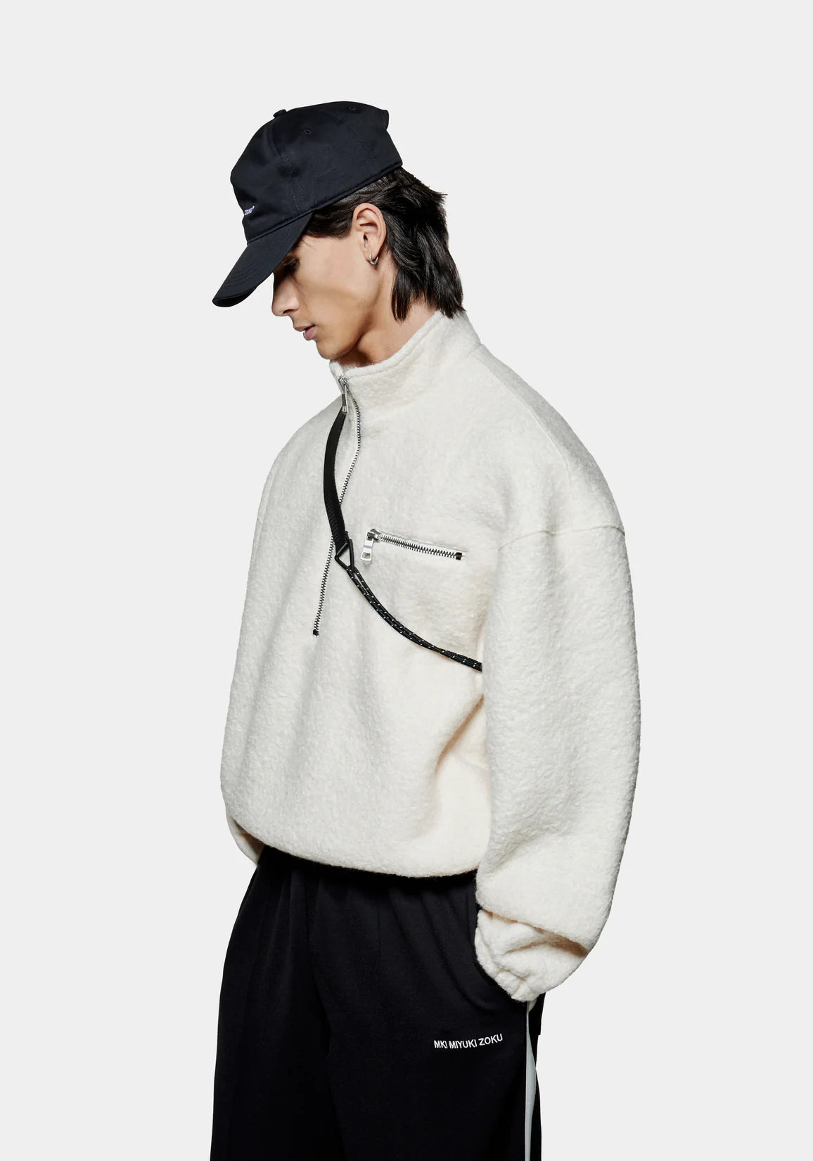 スウェット・トレーナー MKI MIYUKI ZOKU Boucle Quarter Zip Sweatshirt Off-White MKI MIYUKI ZOKU Boucle Quarter Zip Sweatshirt Off-White