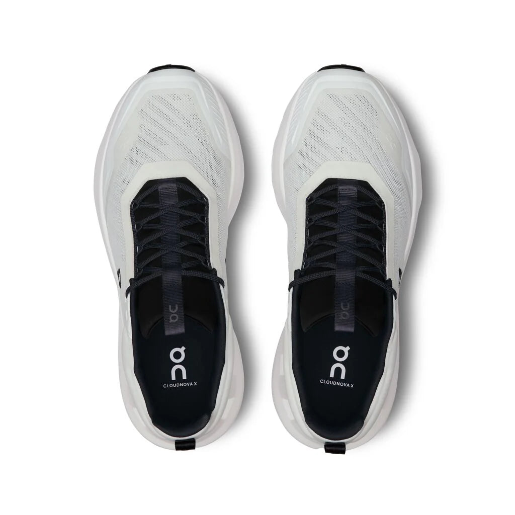 ON RUNNING Cloudnova x Running Sneakers White/Black