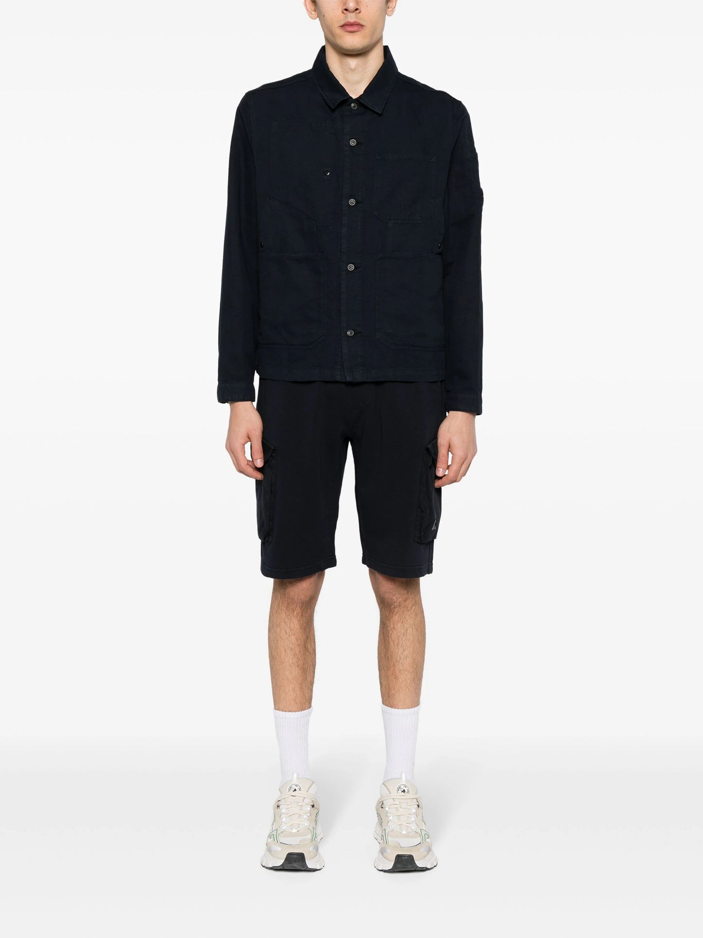 ハーフ・ショートパンツ C.P. COMPANY Logo Embroidered Cotton Fleece Cargo Shorts Nav C.P. COMPANY Logo Embroidered Cotton Fleece Cargo Shorts