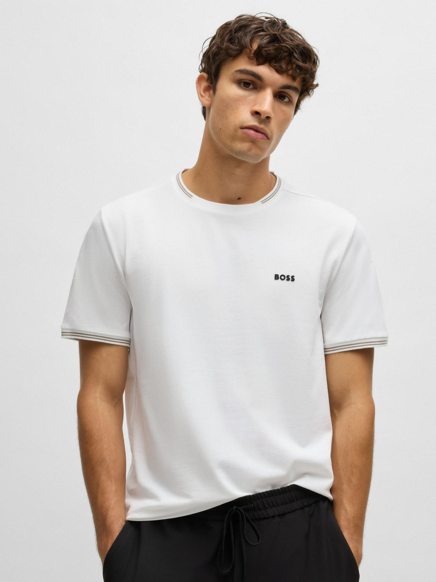 Tシャツ・カットソー BOSS Taul Logo Cotton T-Shirt White BOSS Taul Logo Cotton T-Shirt White – MAISONDEFASHION.COM