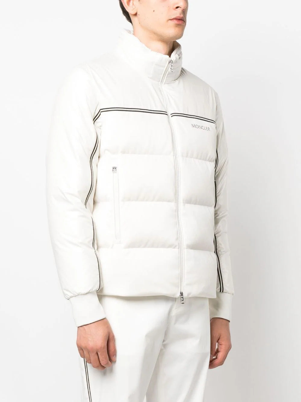 MONCLER Michael Short Down Jacket White – MAISONDEFASHION.COM