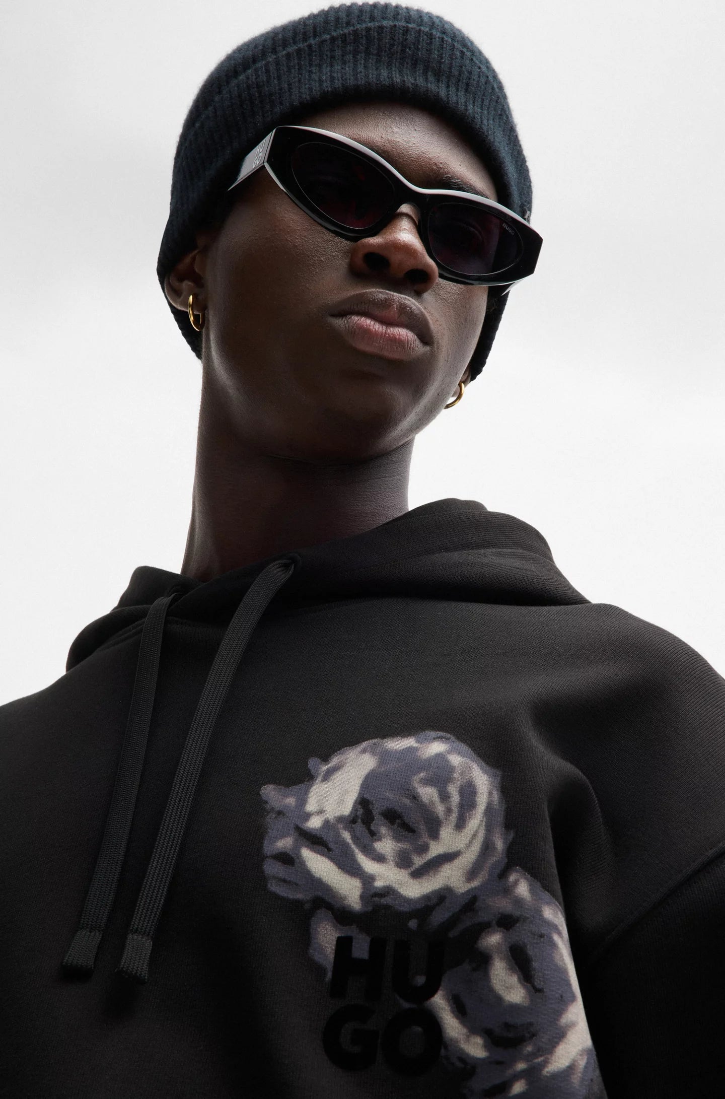 スウェット・トレーナー HUGO Floral Logo Graphic Print Cotton Hoodie Black HUGO Floral Logo Graphic Print Cotton Hoodie Black