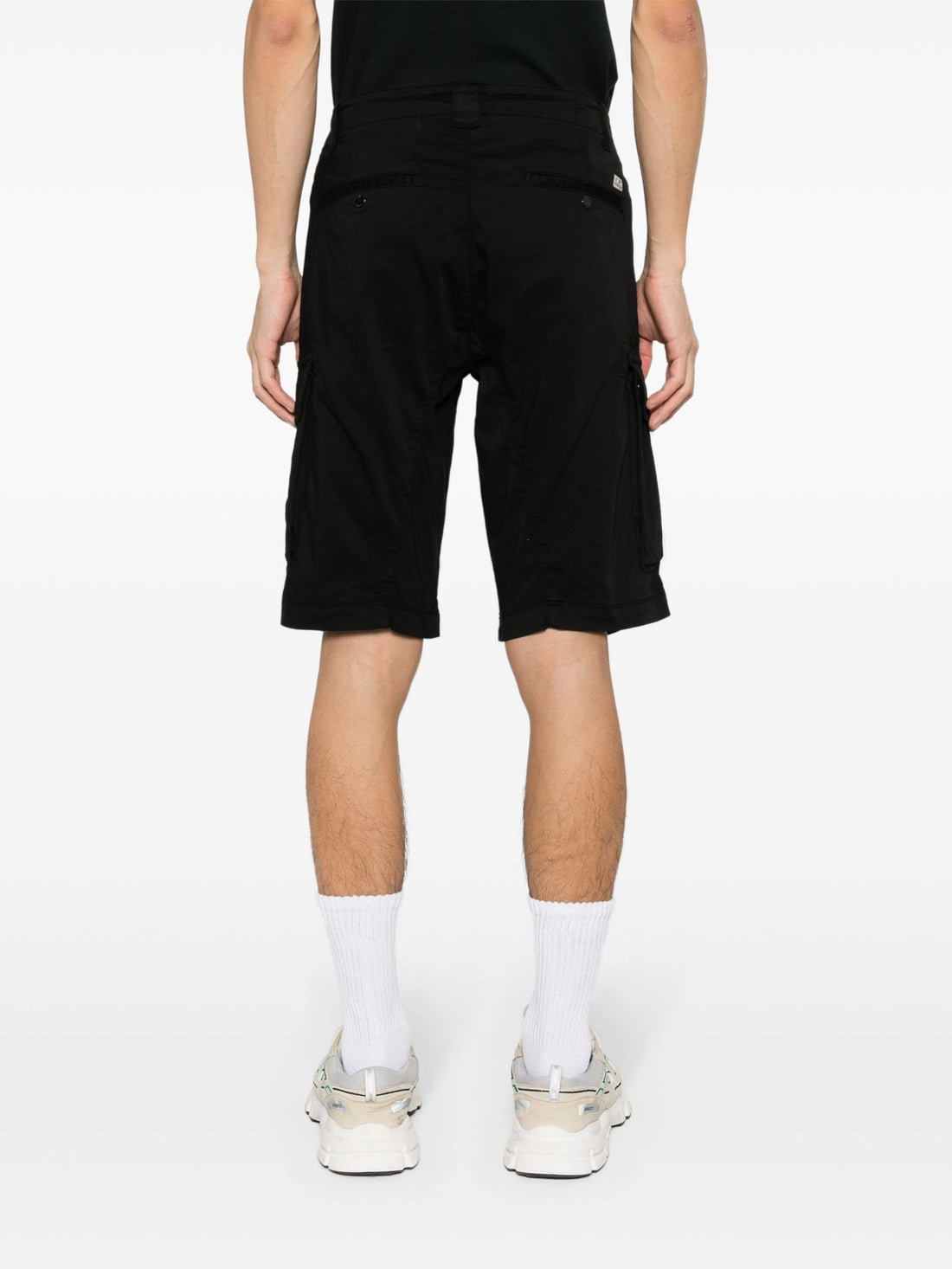 C.P COMPANY MEN Logo Appliqué Stretch Cotton Shorts Black - MAISONDEFASHION.COM