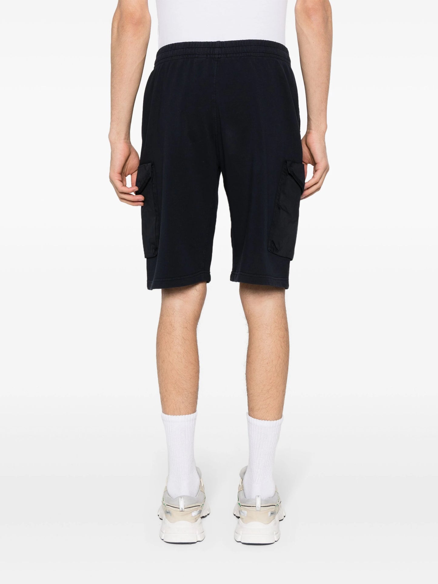 ハーフ・ショートパンツ C.P. COMPANY Logo Embroidered Cotton Fleece Cargo Shorts Nav C.P. COMPANY Logo Embroidered Cotton Fleece Cargo Shorts