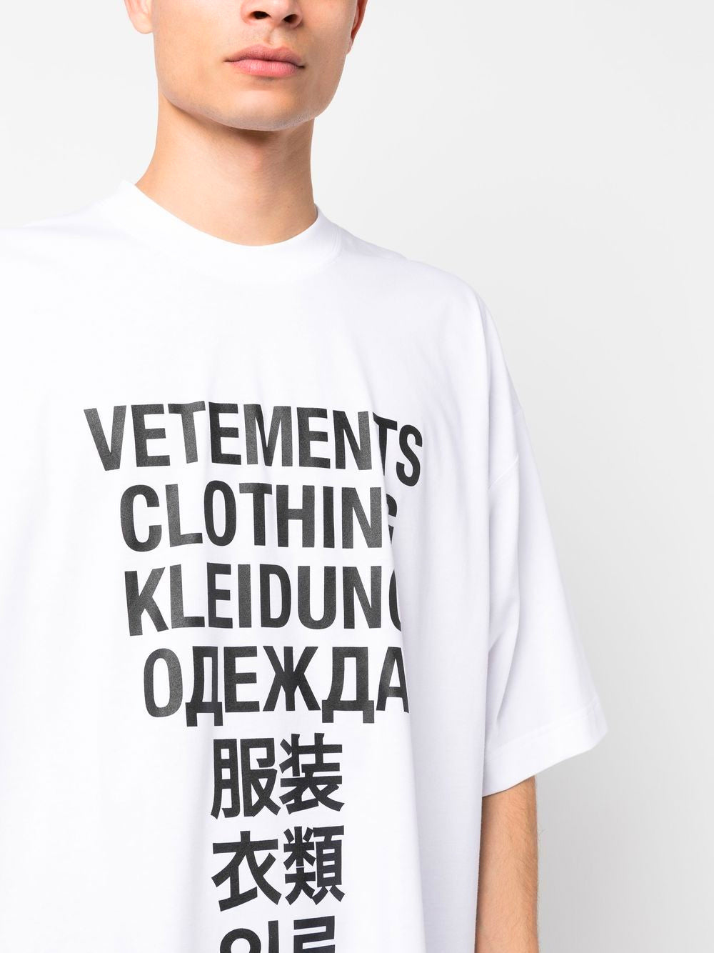 VETEMENTS Translation T-Shirt White/Black - MAISONDEFASHION.COM