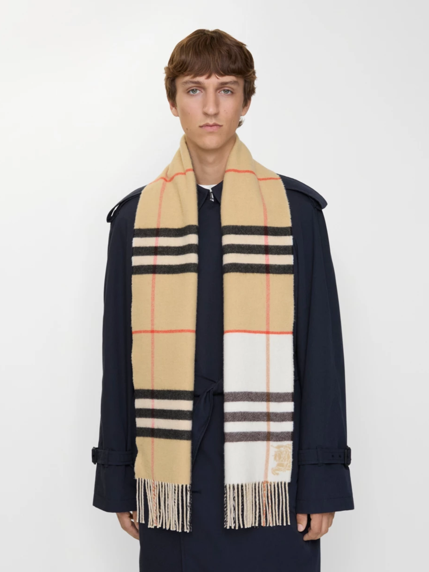 BURBERRY Contrast Check Cashmere Scarf Sand Beige/Pebble White - MAISONDEFASHION.COM