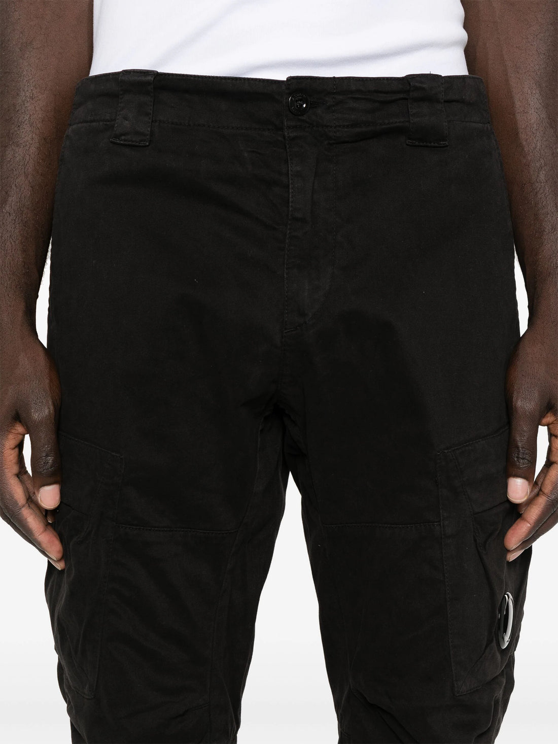 Tapered cargo shorts shop
