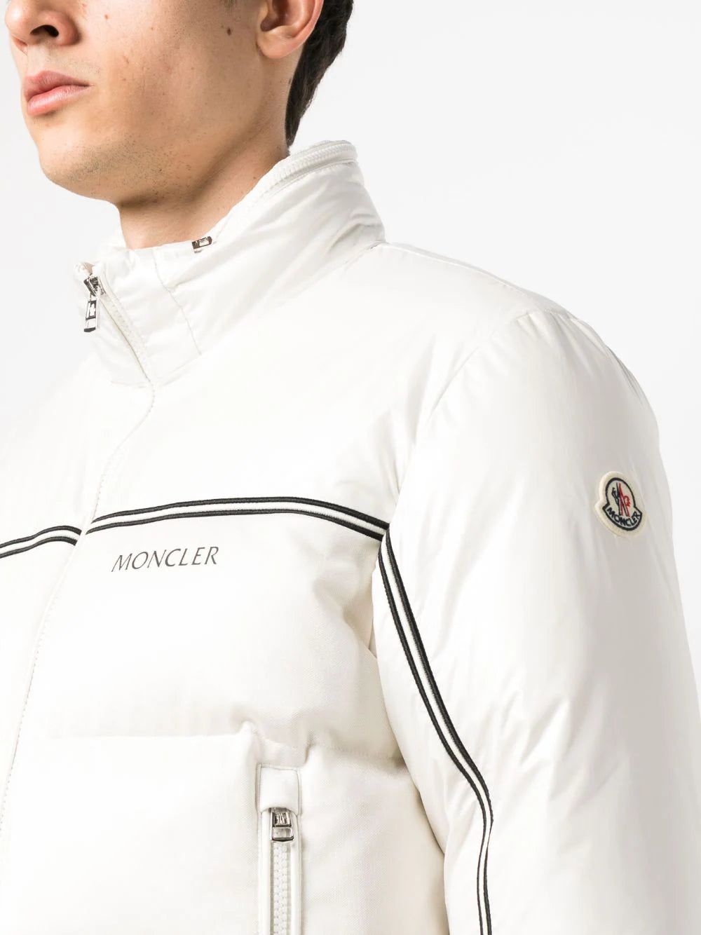 MONCLER Michael Short Down Jacket White – MAISONDEFASHION.COM