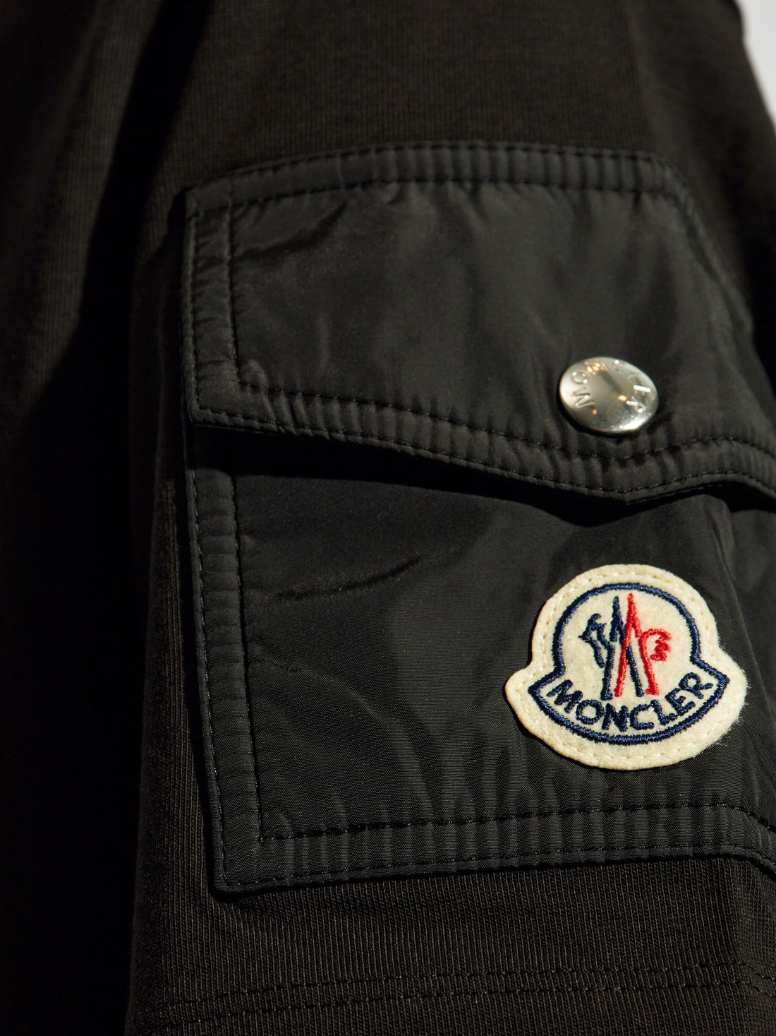 MONCLER Flap Pocket Logo T-Shirt Black