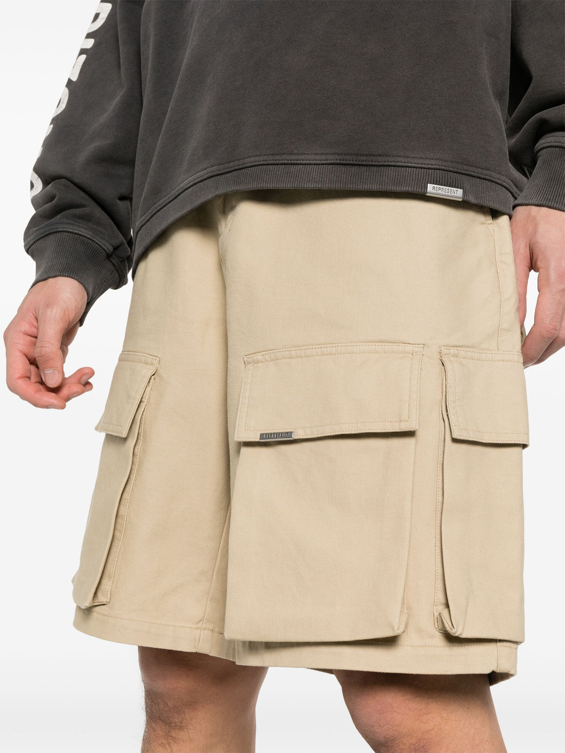 REPRESENT Logo-Plaque Baggy Cotton Cargo Shorts Sandstone