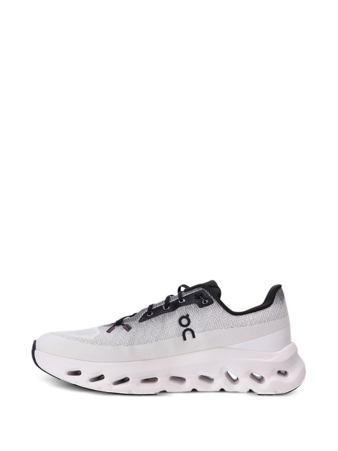 ON RUNNING Cloudtilt Running Sneakers Black/Ivory