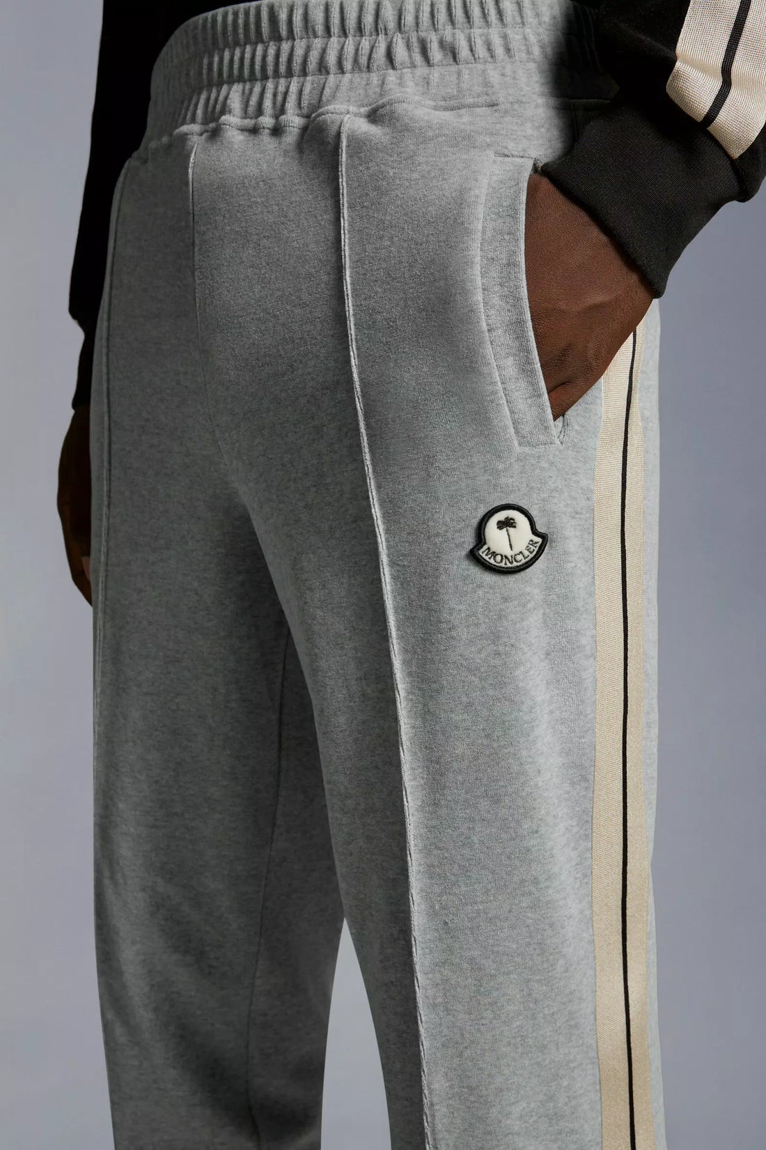 Mens moncler 2025 tracksuit bottoms