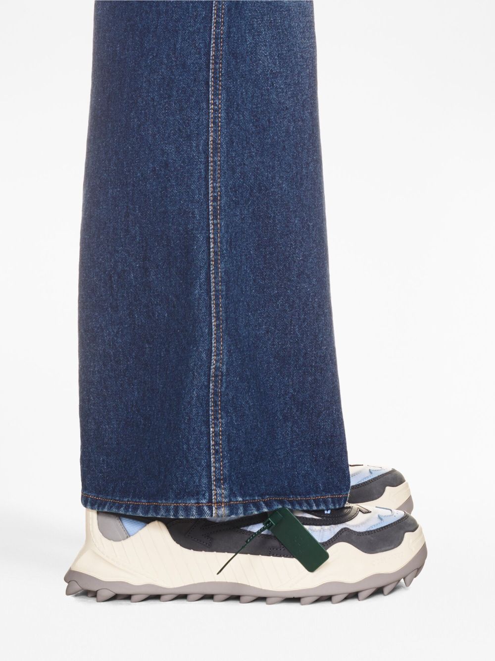 OFF-WHITE MEN ODSY-1000 Low Top Sneakers White/Dark Grey - MAISONDEFASHION.COM