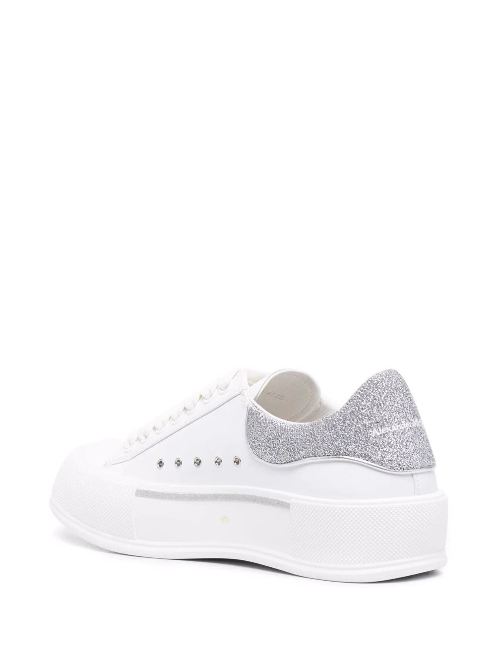 Alexander McQueen Oversized low-top sneakers white - MAISONDEFASHION.COM