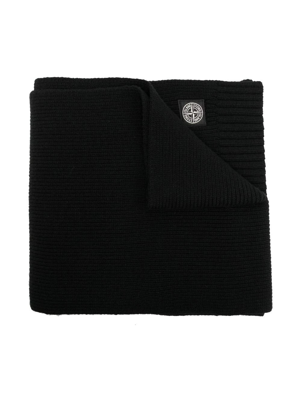STONE ISLAND KIDS Logo Patch Scarf Black - MAISONDEFASHION.COM