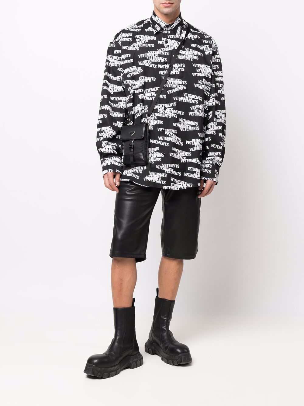 VETEMENTS All Over Logo Shirt Black - MAISONDEFASHION.COM