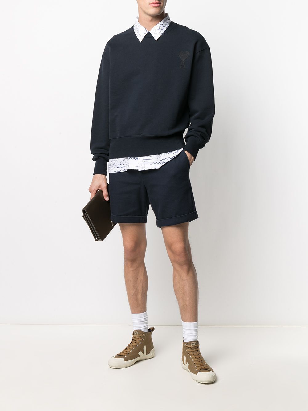 AMI De Coeur Logo Chino Shorts Navy - MAISONDEFASHION.COM