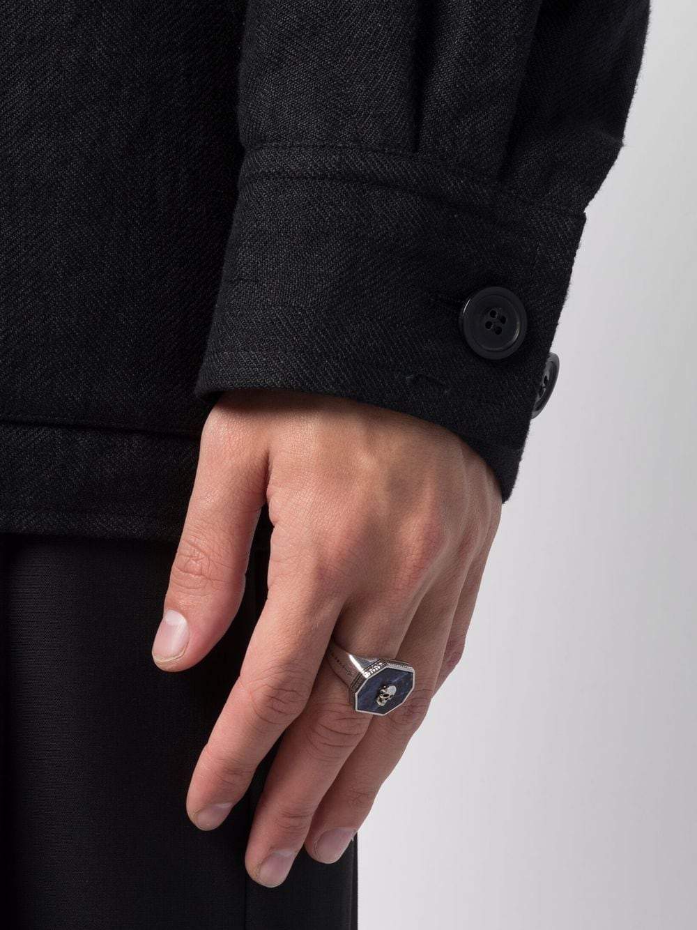 ALEXANDER MCQUEEN Skull Detail Signet Ring - MAISONDEFASHION.COM