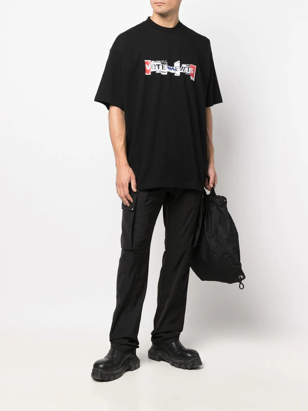 VETEMENTS Mixed Logo T-Shirt Black - MAISONDEFASHION.COM