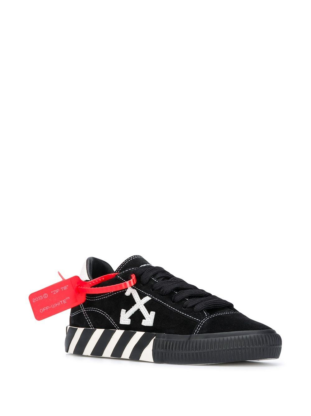 OFF-WHITE Contrast Stitched Low Vulcanized Sneakers Black - Maison De Fashion 