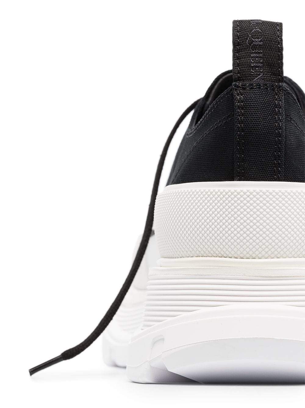 ALEXANDER MCQUEEN Tread Slick Lace-up Sneakers Black/White - Maison De Fashion 