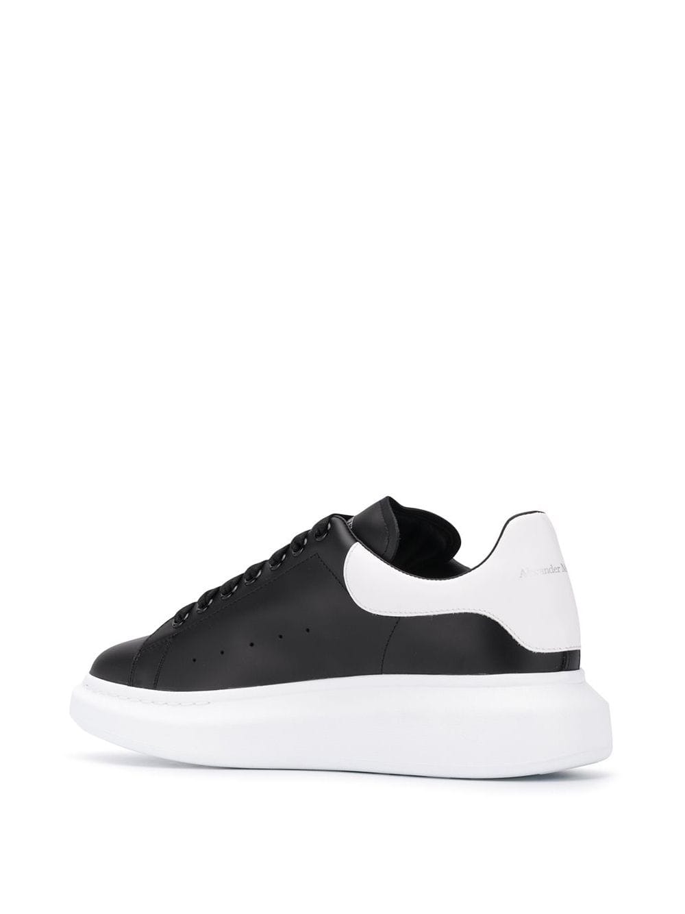 ALEXANDER MCQUEEN oversized sole sneakers black/white - Maison De Fashion 