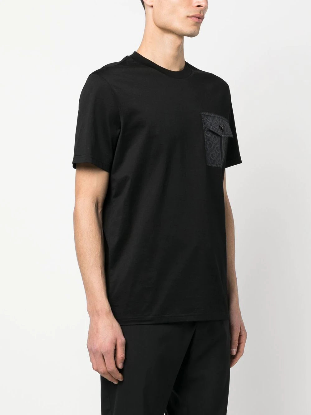 MONCLER Logo T-Shirt Black - MAISONDEFASHION.COM