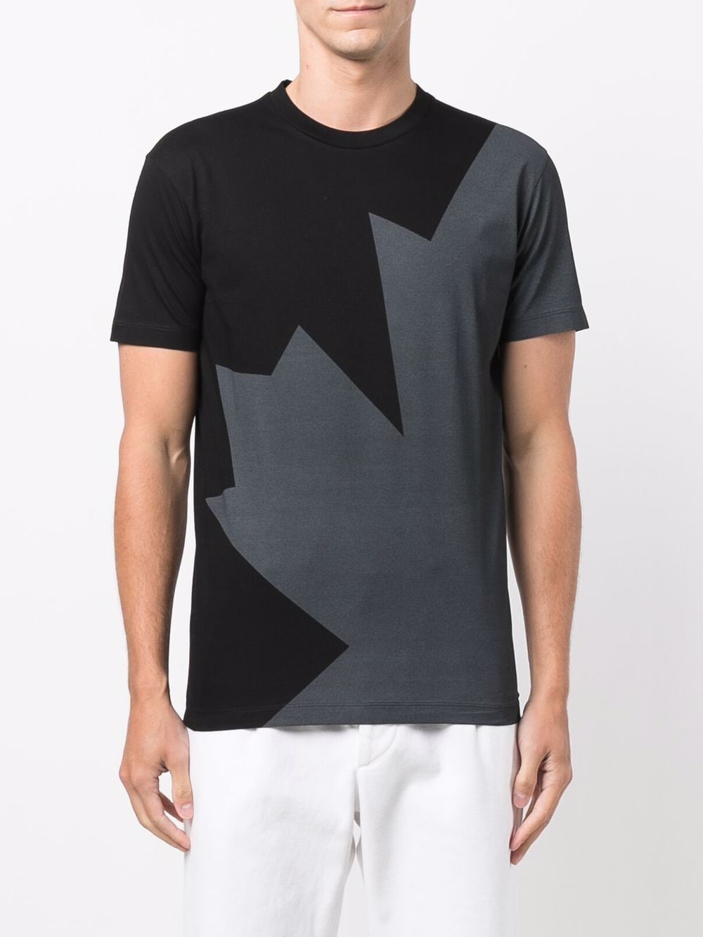 DSQUARED2 Maple-leaf print T-shirt Black - MAISONDEFASHION.COM