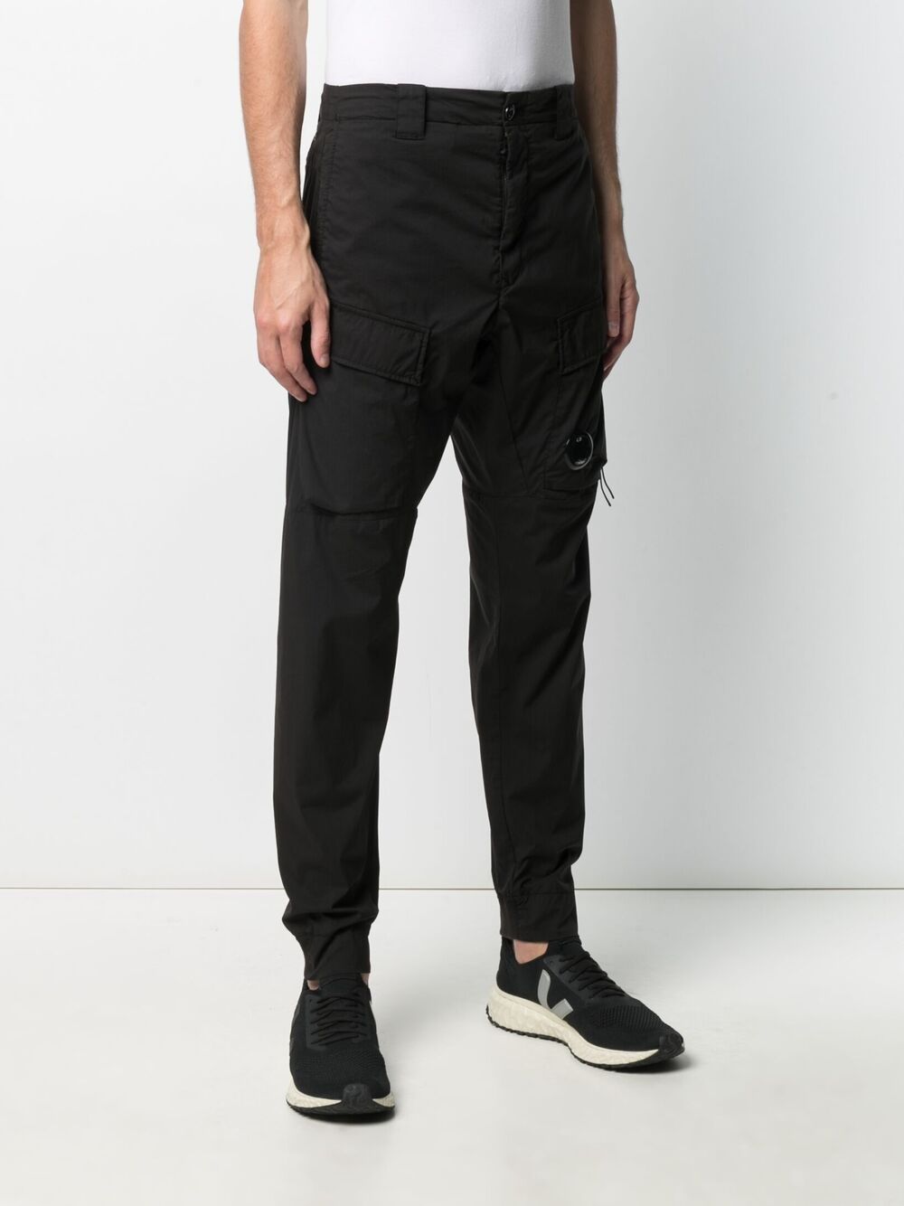 C.P. COMPANY Slim Cargo Trousers Black - MAISONDEFASHION.COM