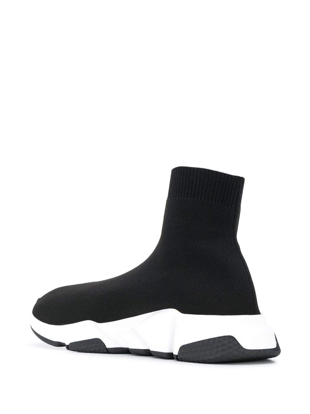 BALENCIAGA Speed Runner Black/White Graffiti - Maison De Fashion 