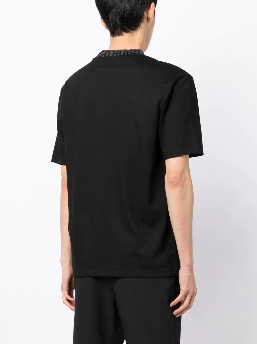 HUGO Logo-collar Short-sleeved T-shirt Black - MAISONDEFASHION.COM