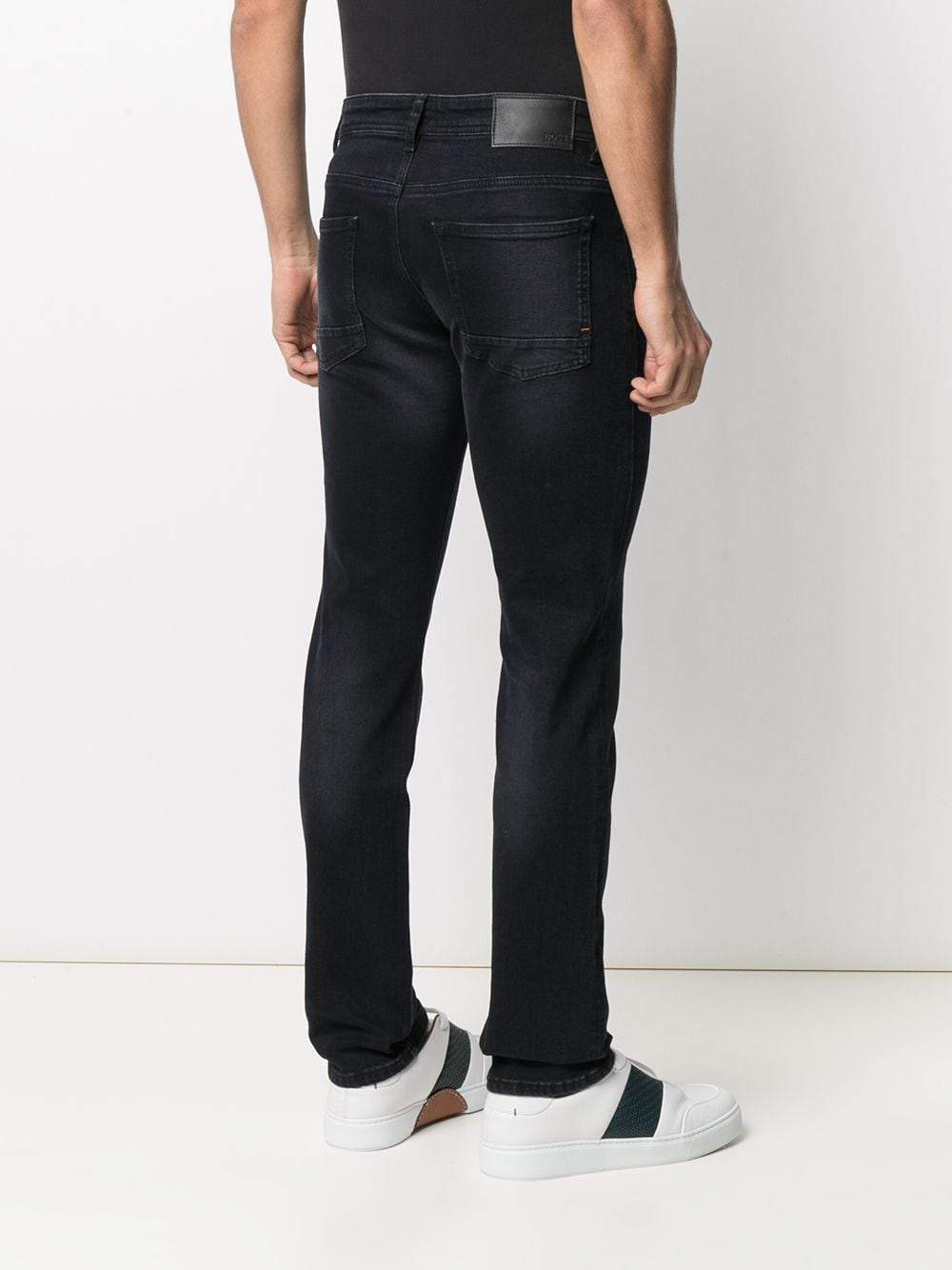 BOSS Delaware Jeans Dark Blue - Maison De Fashion 